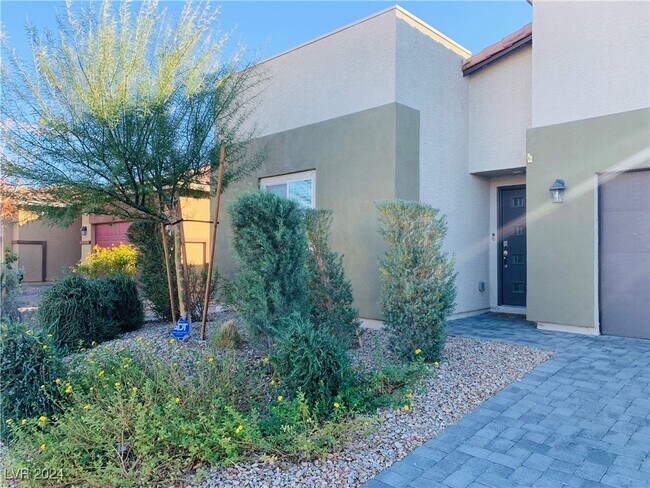 4401 Glossier Ave in North Las Vegas, NV - Building Photo - Building Photo