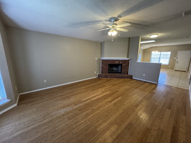 516 N Kline Ave in Lubbock, TX - Building Photo - Building Photo