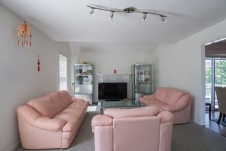 30 Briarcliff Dr in Auburn, MA - Building Photo - Building Photo