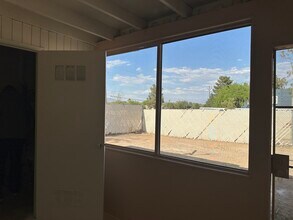 2621 S Calle Yucatan in Tucson, AZ - Building Photo - Building Photo