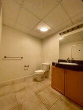 1080 Park Blvd, Unit 603 in San Diego, CA - Foto de edificio - Building Photo