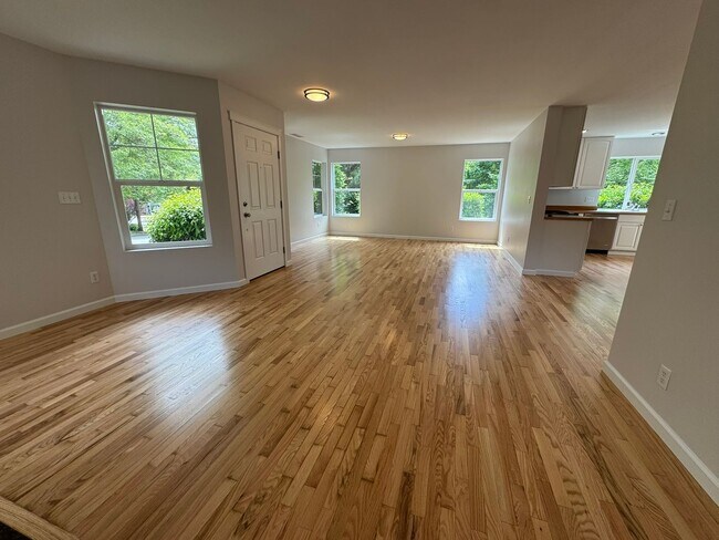 7431 Fairway Ave SE in Snoqualmie, WA - Building Photo - Building Photo