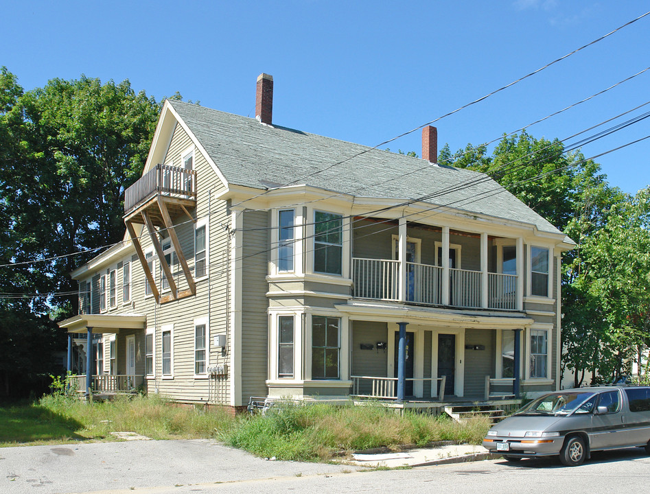 5-7 Lafayette St in Rochester, NH - Building Photo