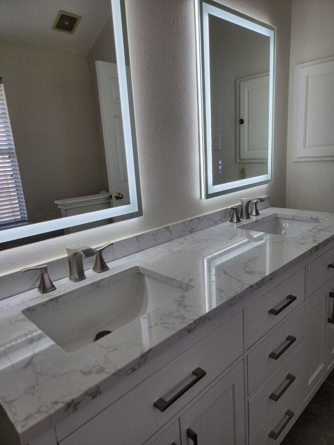 property at 2507 Willow Springs Ln