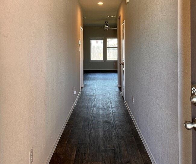 5439 Creekside Ridge Trail in Katy, TX - Foto de edificio - Building Photo