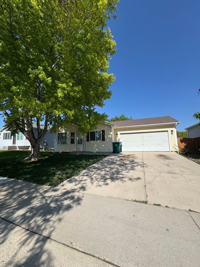 property at 4012 Mallard Ave