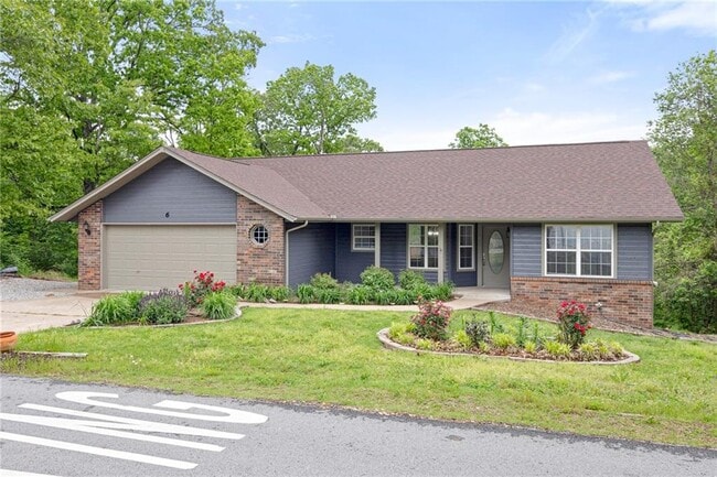 property at 6 Swanage Dr