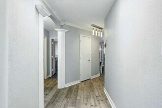 404 Lindsay Pl SW in Albuquerque, NM - Building Photo - Building Photo