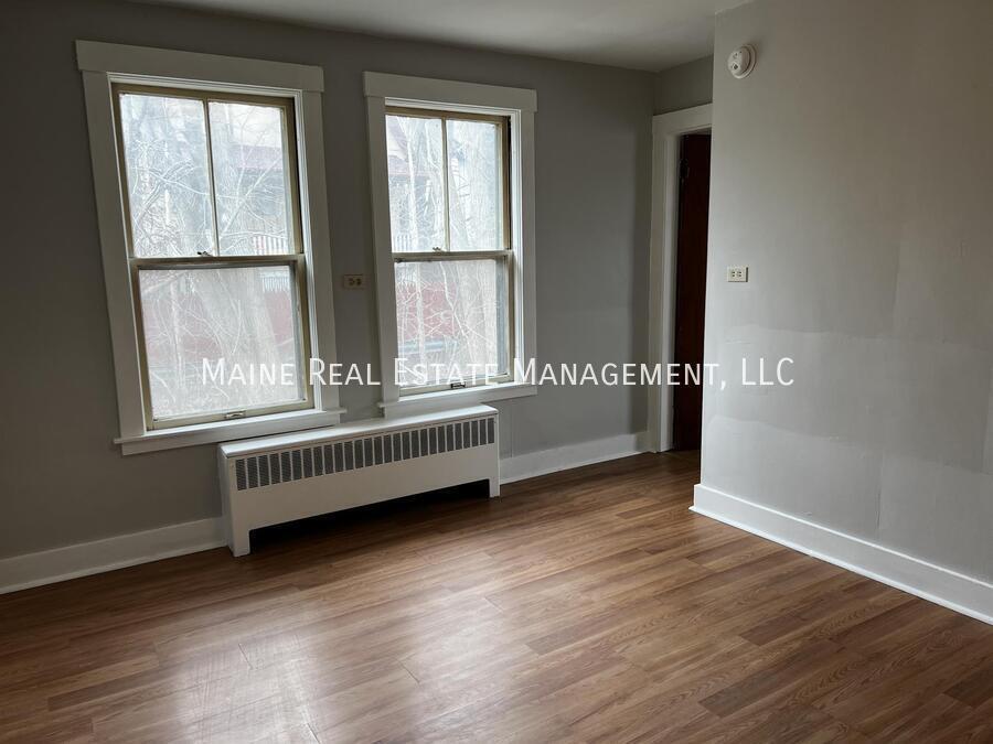 101 Cedar St in Bangor, ME - Building Photo