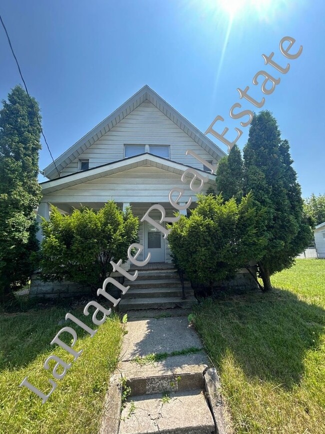 property at 1123 Hamilton St