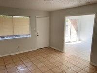 5327 Pinewilde Dr photo'