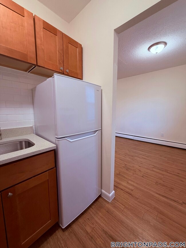 2018 Commonwealth Ave