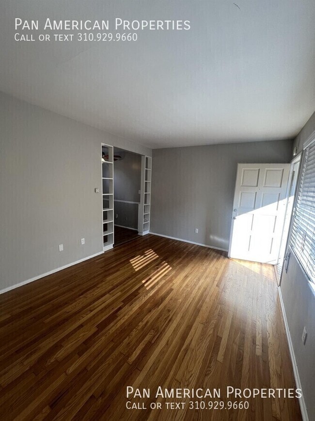 335 S Los Robles Ave