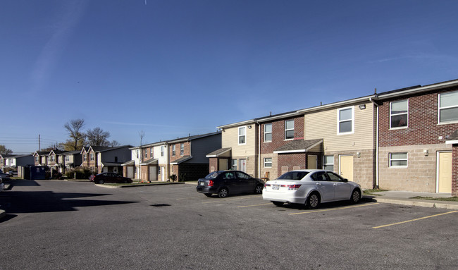 Littlepage Terrace Phase III in Charleston, WV - Building Photo - Building Photo