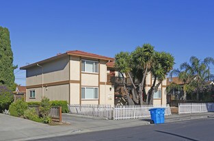1208 Pierce St in Santa Clara, CA - Building Photo