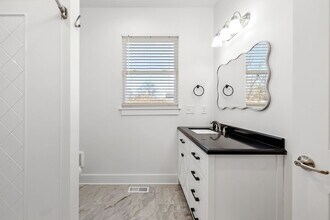 2104 Jade Dr in Nashville, TN - Building Photo - Building Photo