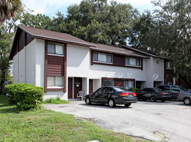 Chicone Groves Apartments