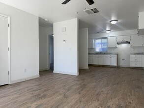 1211-1215 H St in Merced, CA - Building Photo - Building Photo