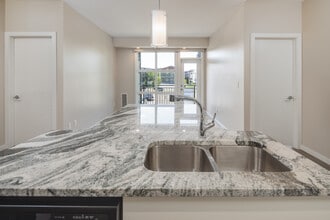 Cielo in Saskatoon, SK - Building Photo - Interior Photo