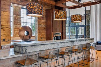 The Southwestern in Dallas, TX - Foto de edificio - Building Photo