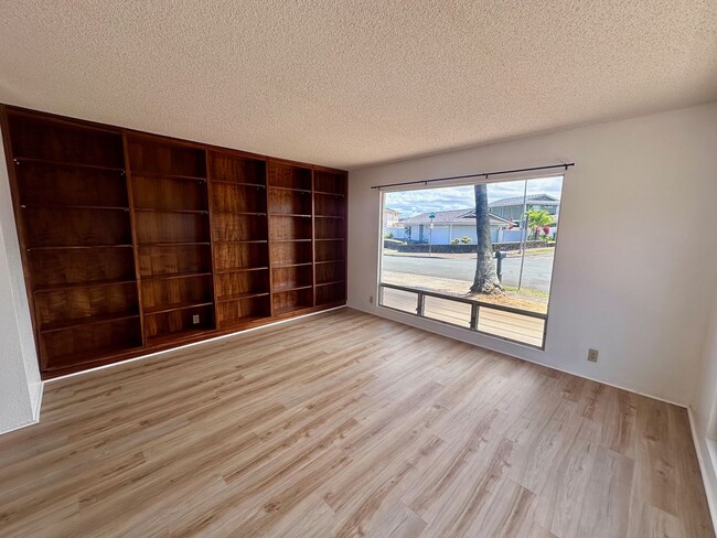 94-1069-1069 Mele St in Waipahu, HI - Building Photo - Building Photo