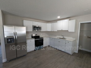 2250 Barna Ave in Titusville, FL - Building Photo - Building Photo