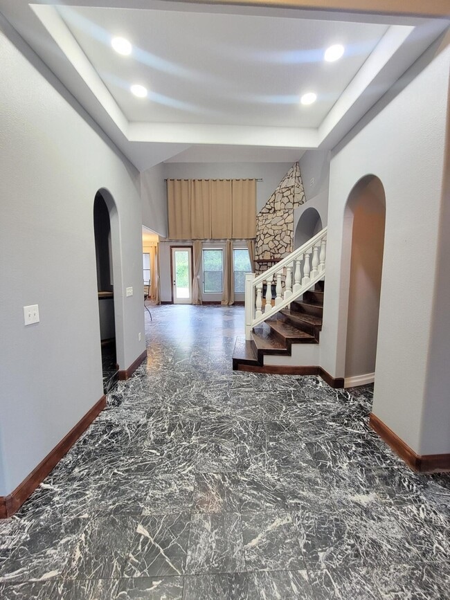 516 Lakeview St in Mary Esther, FL - Building Photo - Building Photo