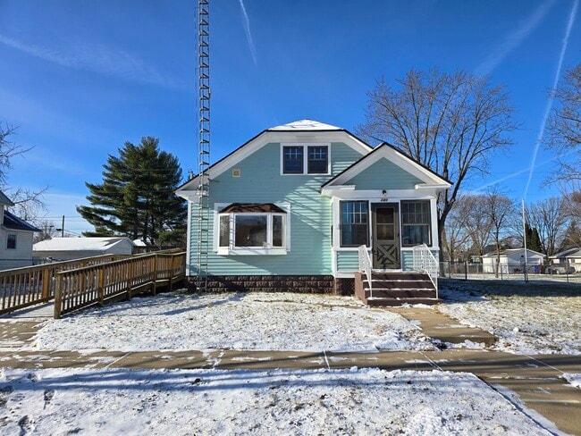 property at 249 S Pierce St