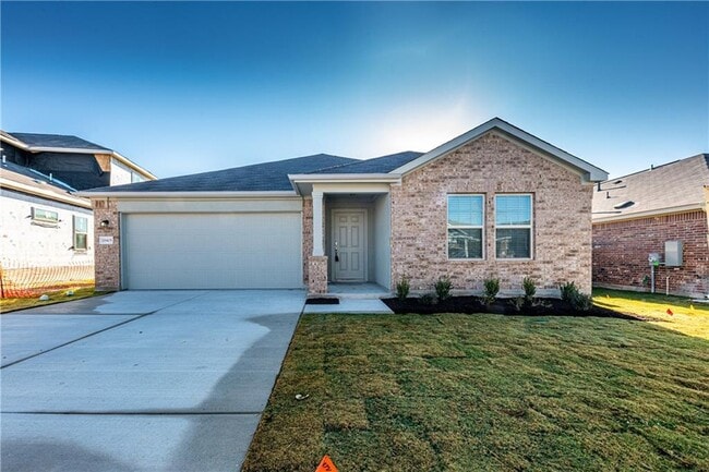 11905 Roscommon Trl in Manor, TX - Building Photo - Building Photo