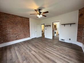 1403 W Boone Ave in Spokane, WA - Building Photo - Building Photo