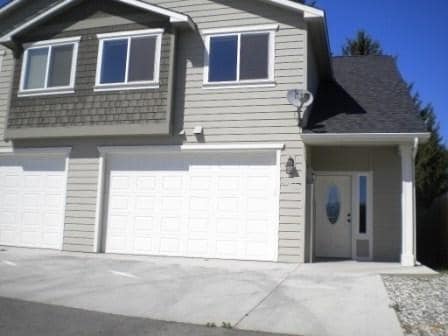 property at 1035 Corum Cir