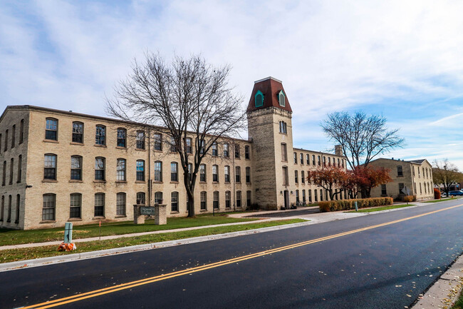 Signature 23 Apartments