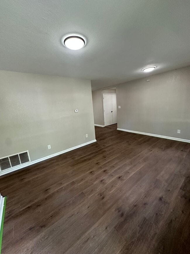 11211 Herrick Ave in Kansas City, MO - Building Photo - Building Photo