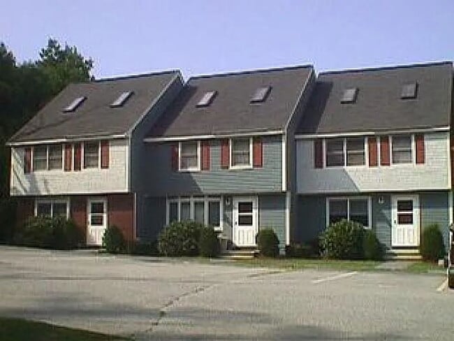 property at 32 Briarwood Rd