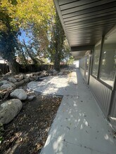 1576 E Lakewood Dr in Holladay, UT - Building Photo - Building Photo