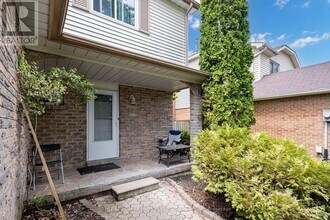 18 Goodfellow St in Whitby, ON - Building Photo - Building Photo