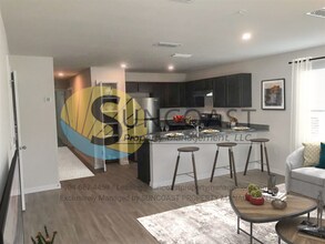 6522 Sweetbay Ln-Unit -102 in Jacksonville, FL - Building Photo - Building Photo