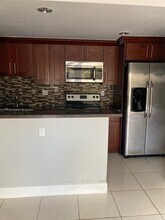 4620 NW 79th Ave in Doral, FL - Building Photo - Building Photo