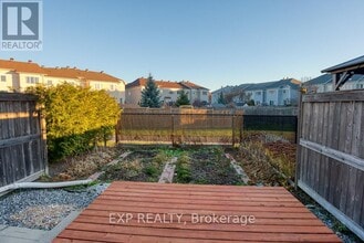 513 Coldwater Cres in Ottawa, ON - Building Photo - Building Photo