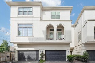 4721 Banning Dr in Houston, TX - Building Photo