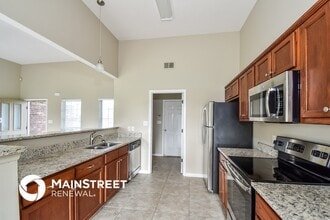 8878 Little House Cove in Southaven, MS - Foto de edificio - Building Photo