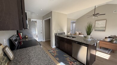 140 ADALINE COURT in Carnesville, GA - Building Photo - Building Photo