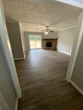3209 Mirror Lake Dr in Lexington, KY - Building Photo - Building Photo