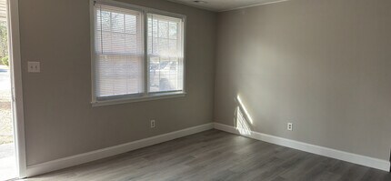 522 Williams St, Unit 522 in Jacksonville, NC - Foto de edificio - Building Photo