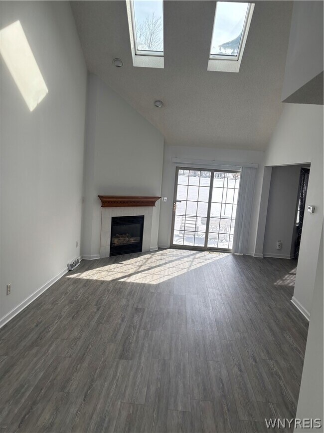 3011 Cloverbank Rd in Hamburg, NY - Building Photo - Building Photo