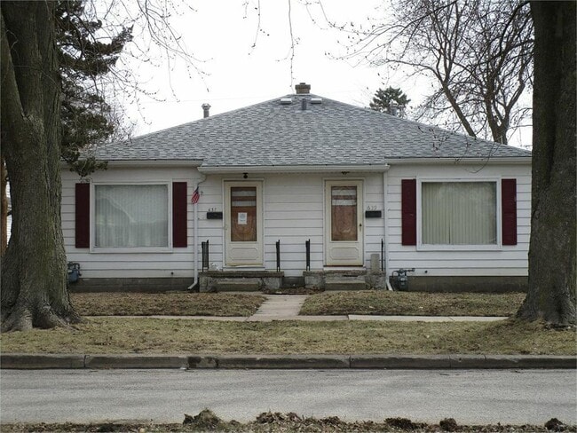 property at 637-639 Home Park Blvd