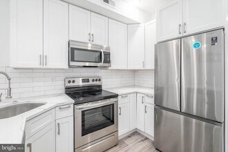 2802 Cecil B. Moore Ave in Philadelphia, PA - Building Photo - Building Photo