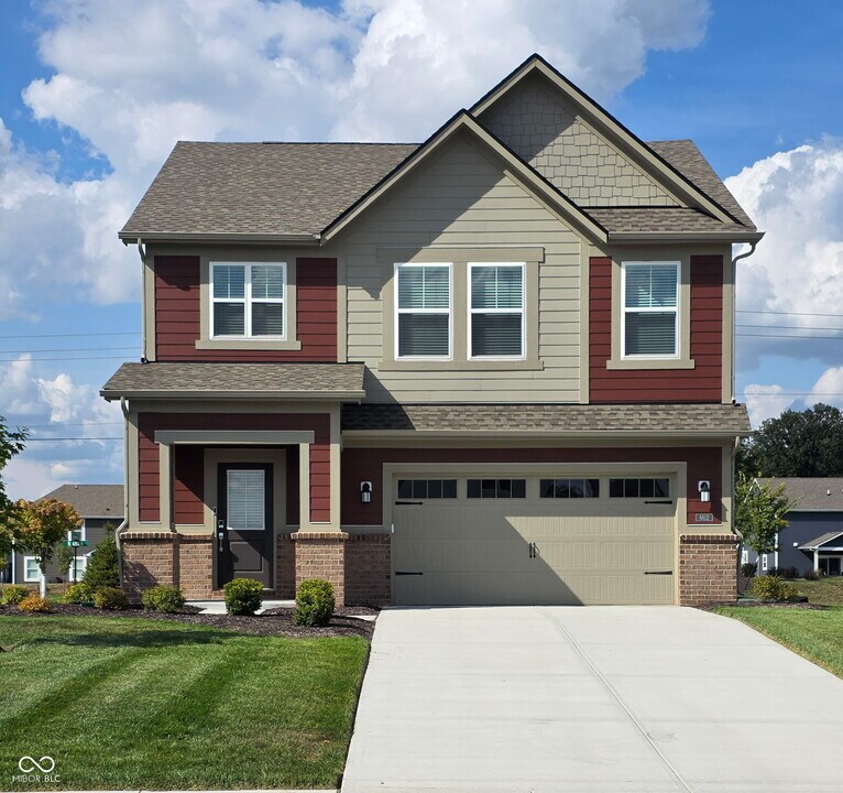 6612 Willow Wy in McCordsville, IN - Building Photo