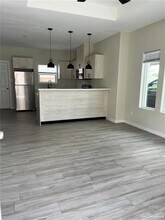 1320 N McColl Rd in Edinburg, TX - Building Photo - Building Photo