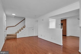 9021 Sandalwood Dr in Manassas, VA - Building Photo - Building Photo